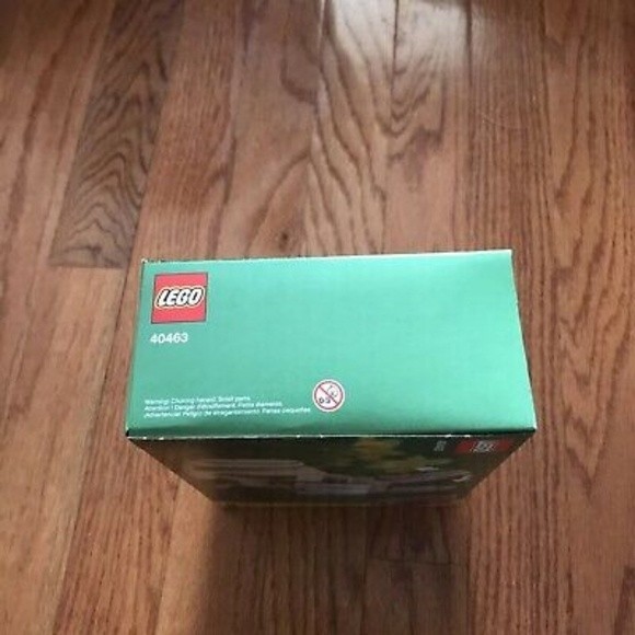 LEGO Easter Bunny 40463 Building Kit (293 Pieces) RETIRED - Picture 8 of 9